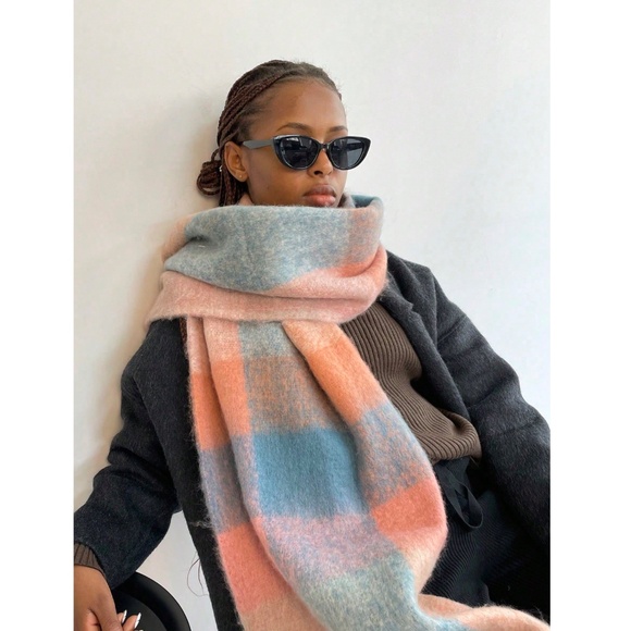 Plaid Multicolor Wide Shawl Scarf With Tassels Fuzzy Knit - Picture 6 of 6